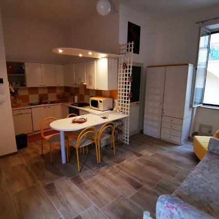 Appartamento Medieval Flat Gaeta Esterno foto