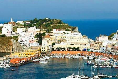 Appartamento Medieval Flat Gaeta Esterno foto